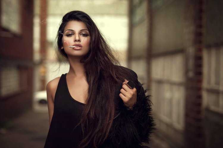 Дерзкая девушка