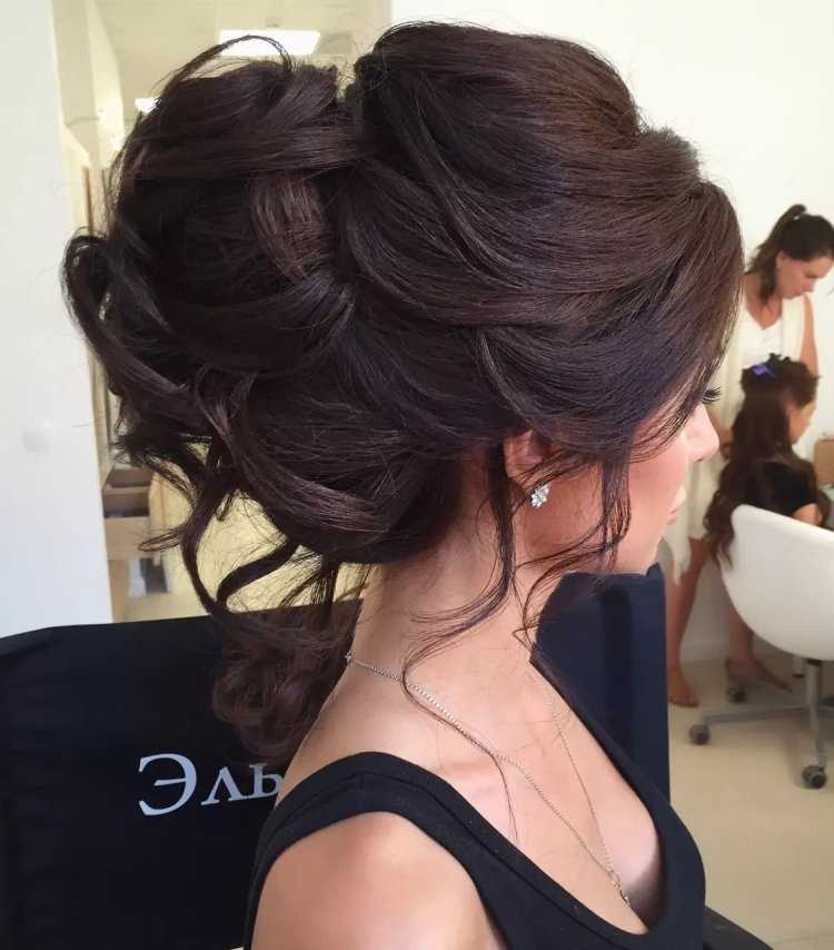 Вечерние прически на длинные темные волосы