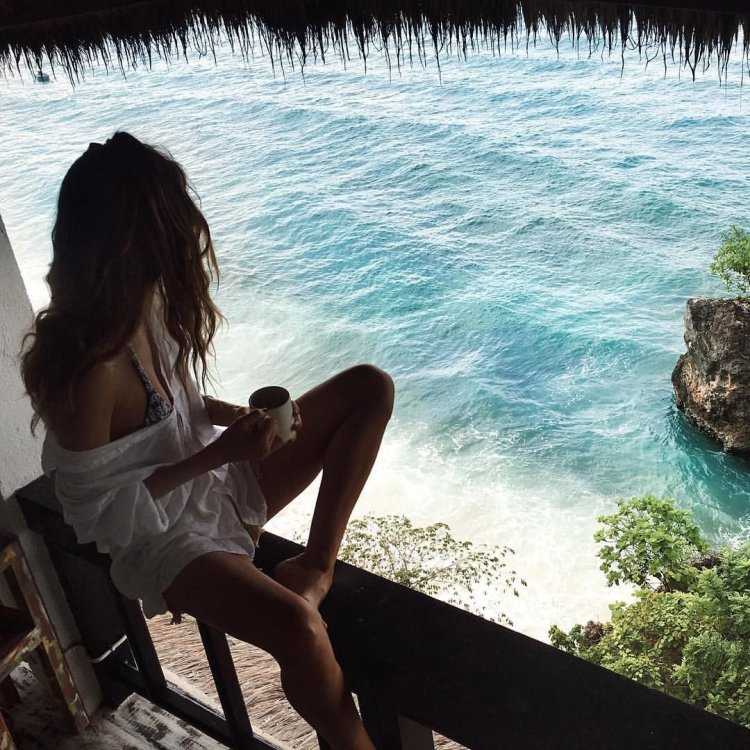 Море релакс девушка