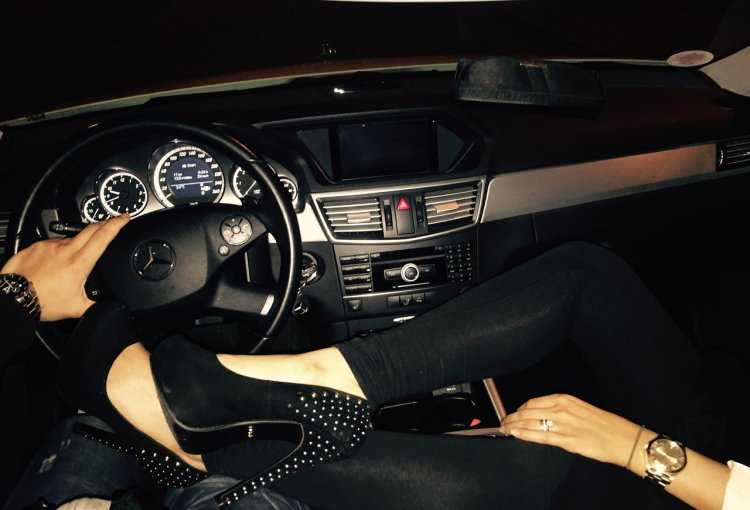 Мерседес для девушки