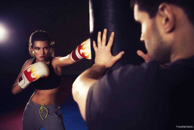 Бокс девушки