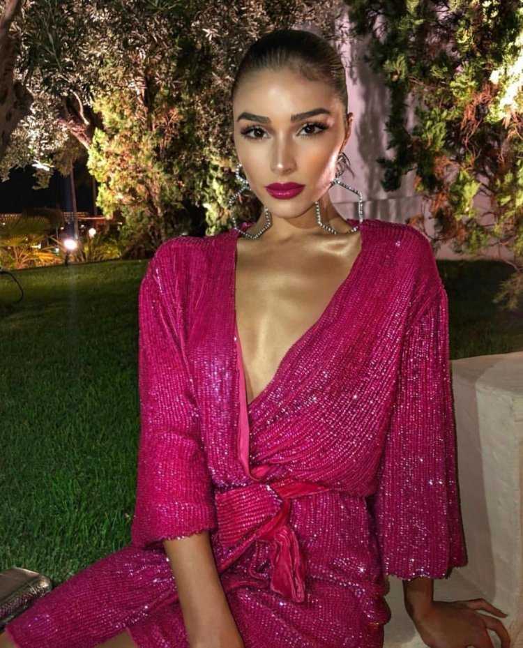 Оливия Калпо платья