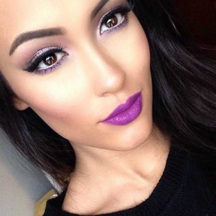 Сиреневая помада для брюнеток