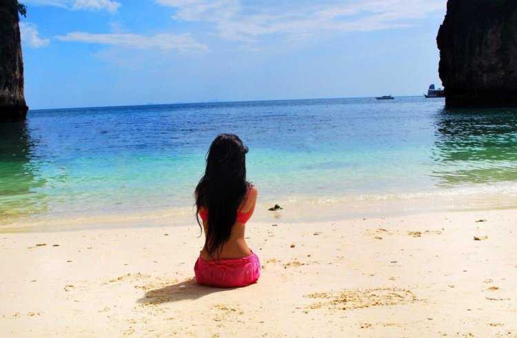 Брюнетка в тайланде51