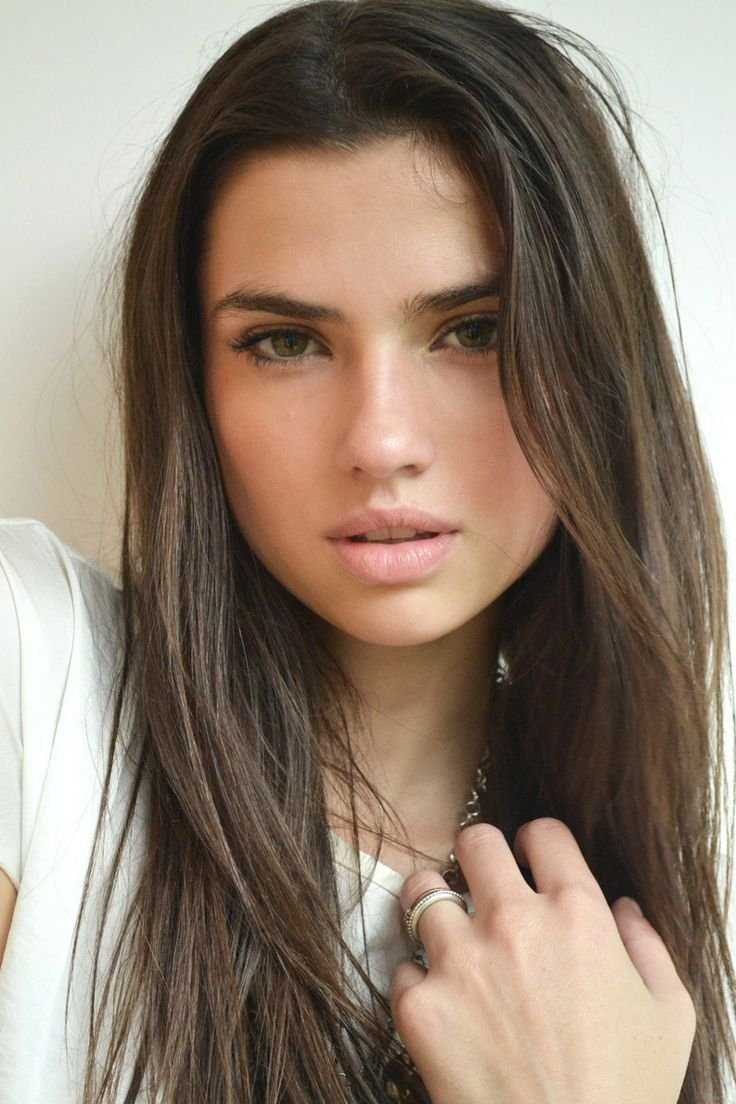 Николь Харрисон естественная