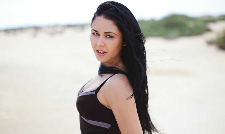 Джессика Райдер