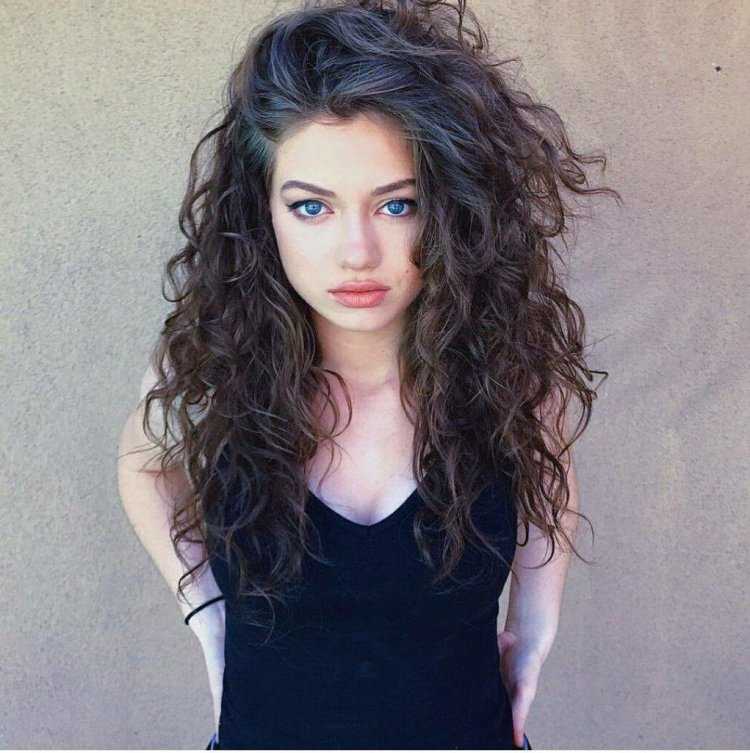 Кортни Келли Dytto