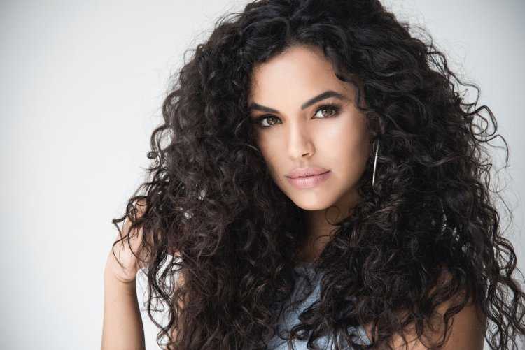 София Моше кудри