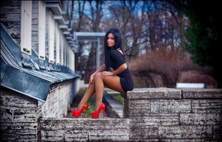 Кира Петрова ножки