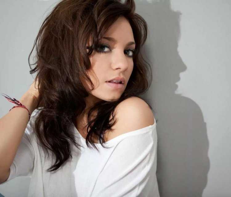 Света Светикова