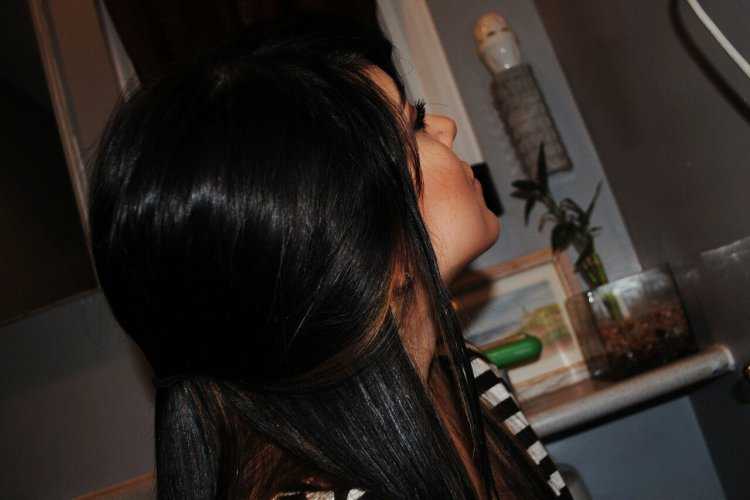 Брюнетки с длинными волосамбоком