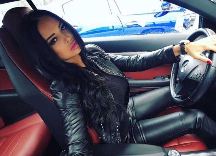 Олеся Малинская Leather