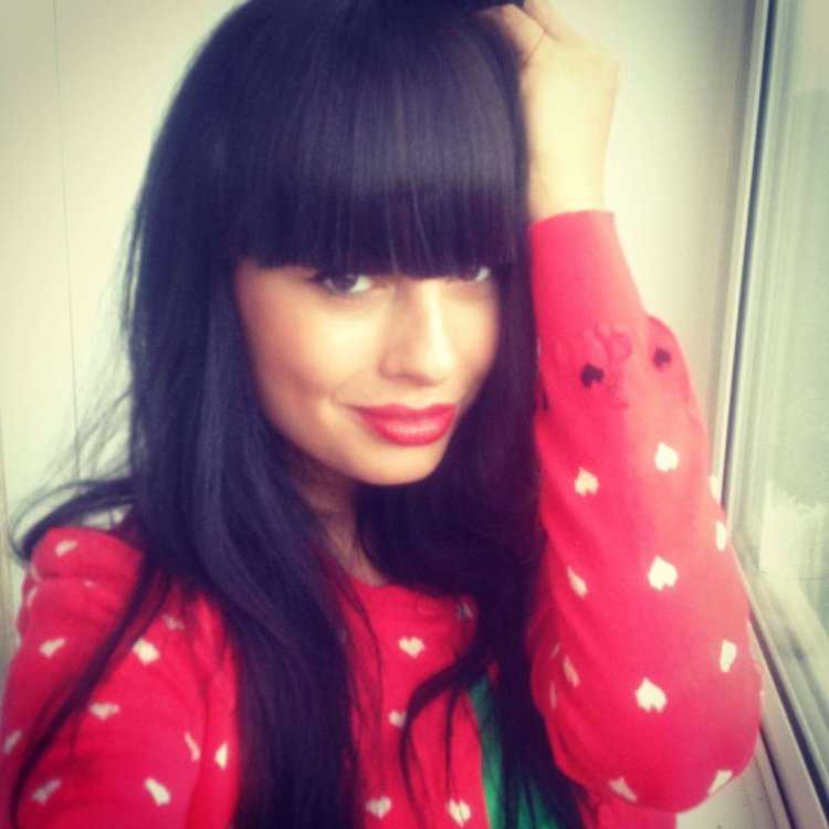 Челка Нелли Ермолаевой