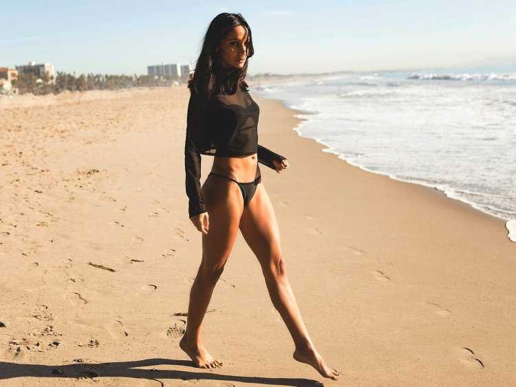 Красивые девушки Египта на пляже