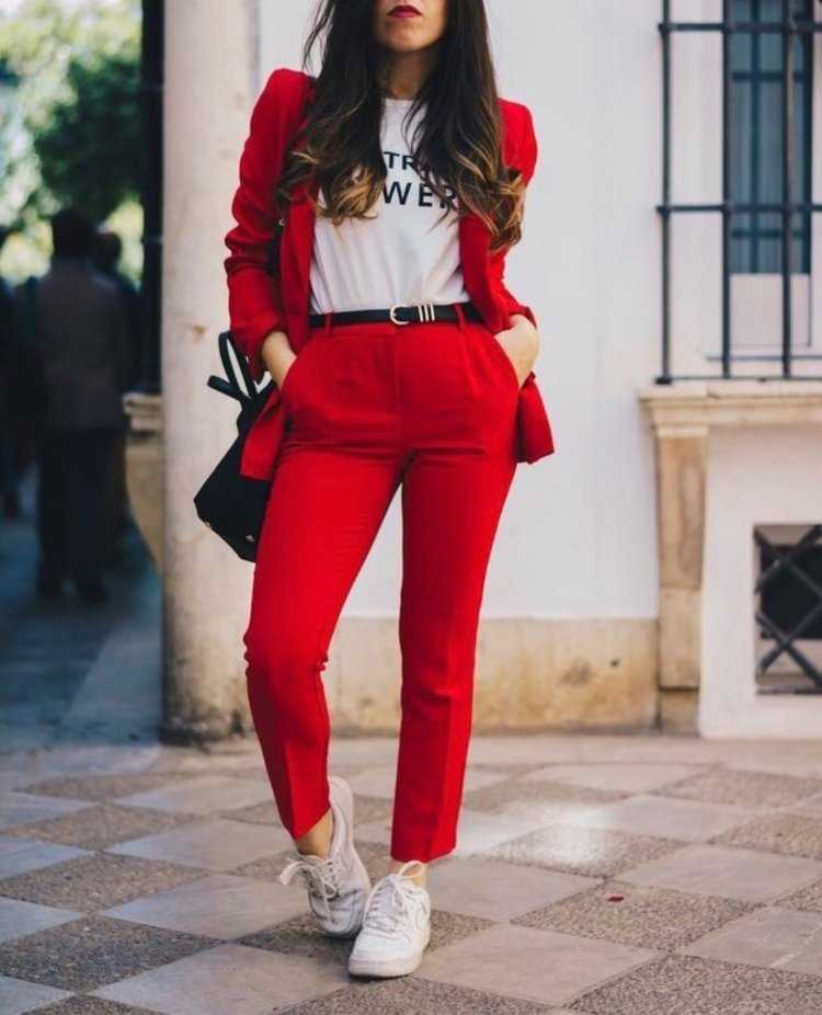 Брючный костюм лайм