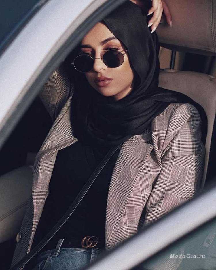 Джемима Хан в хиджабе