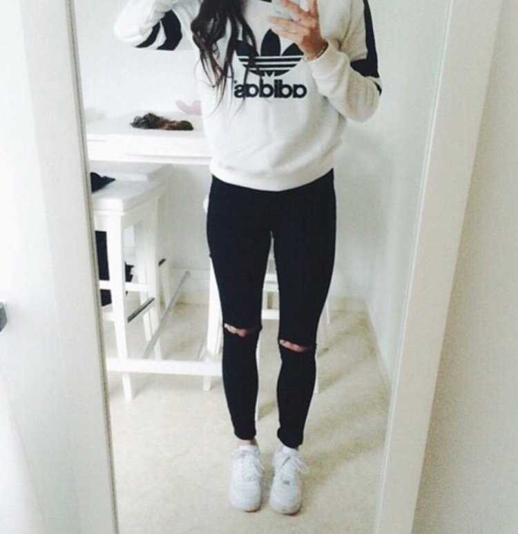 Спортивные девушки без лица