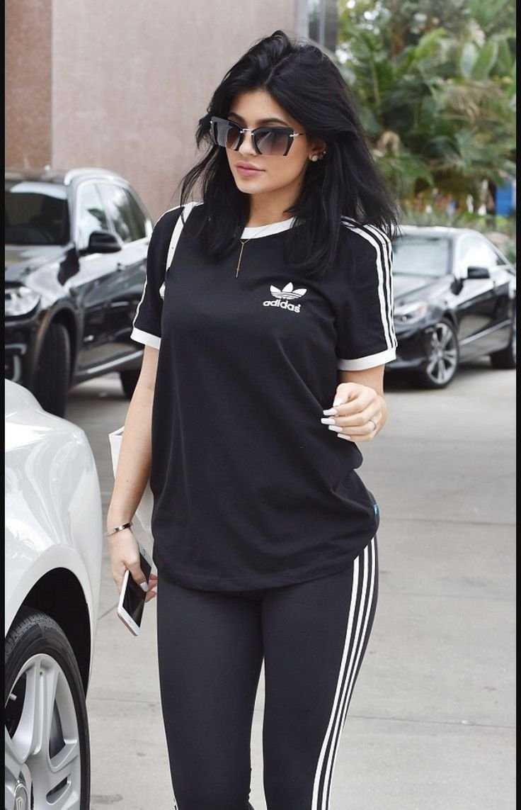 Кайли Дженнер повседневный стиль