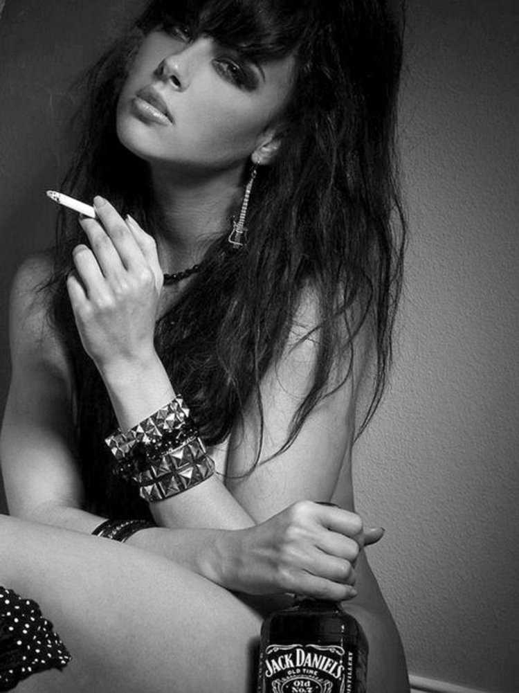 Красивые дерзкие девушки