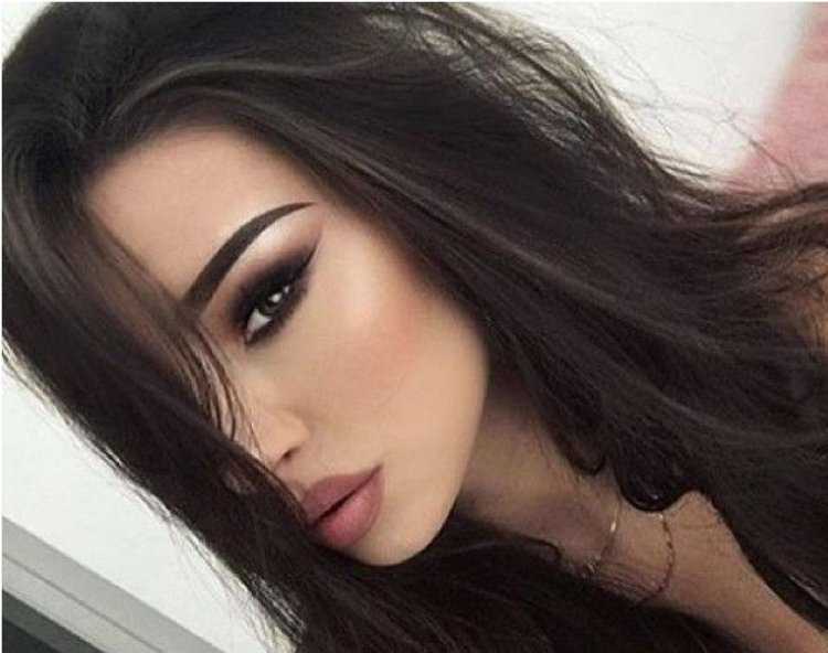 Красивые девус черными волосами