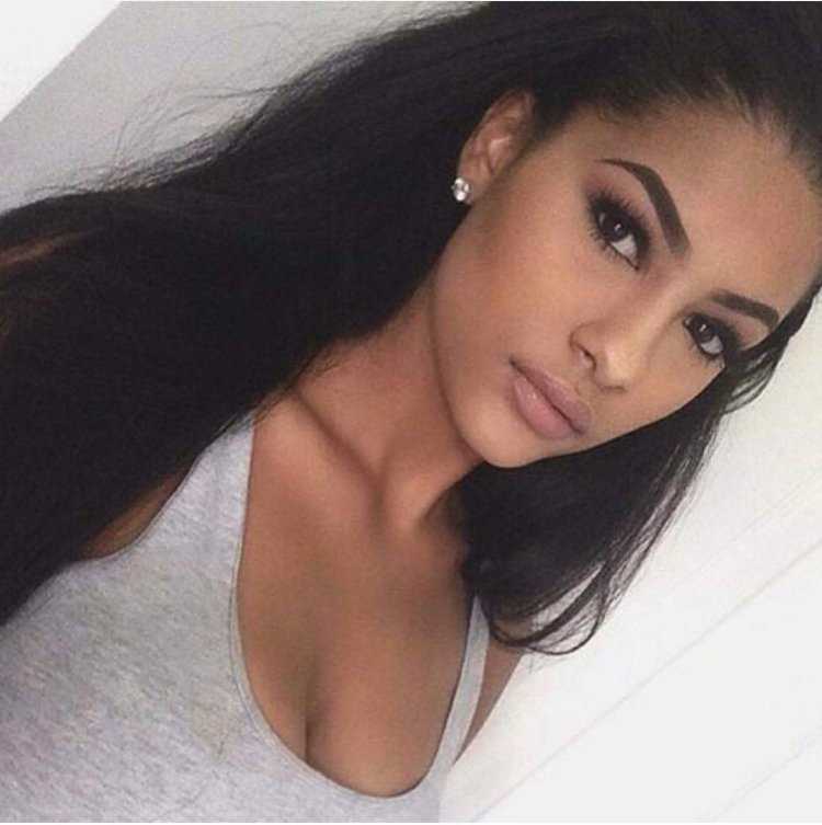 Смуглые девушки с черными волосами