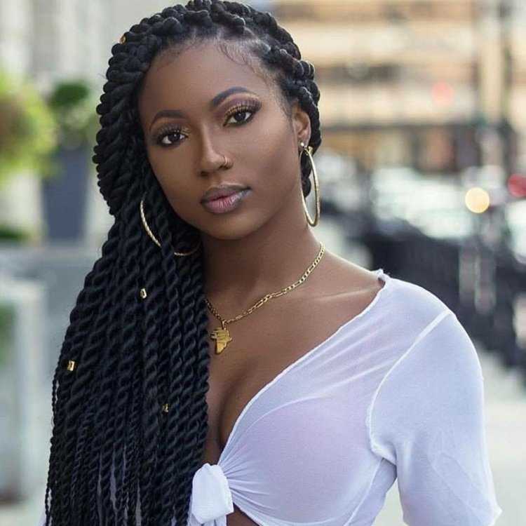 Моника Африкан