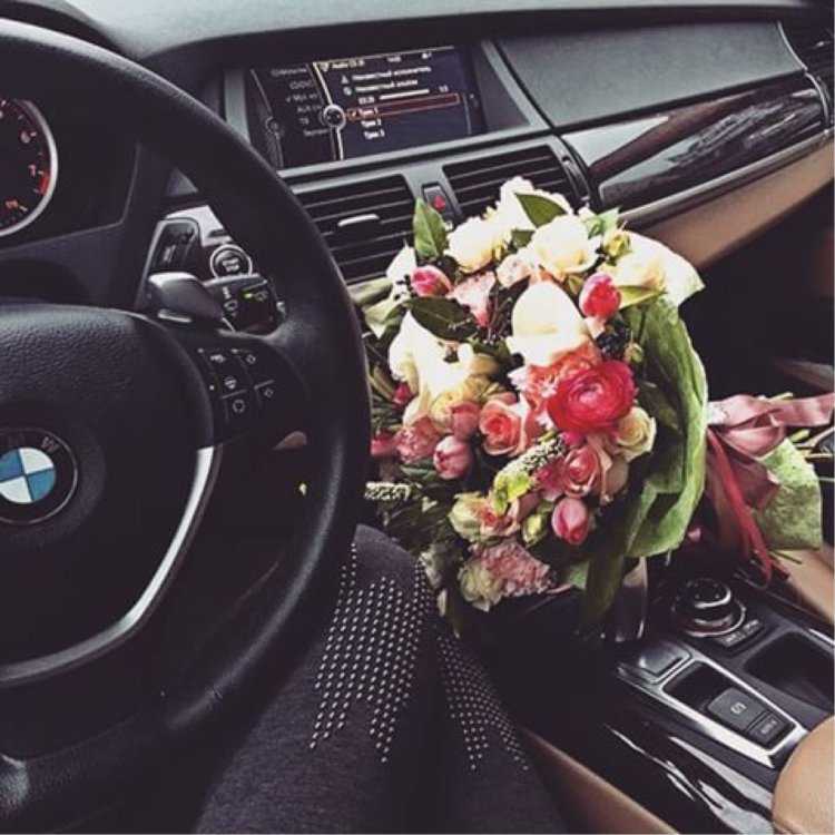 Букет в БМВ