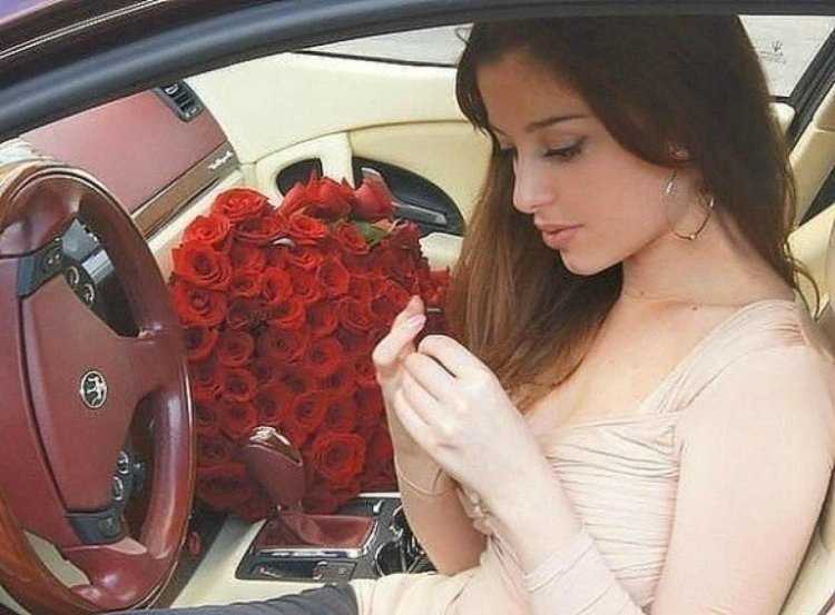 Анора Мищенко