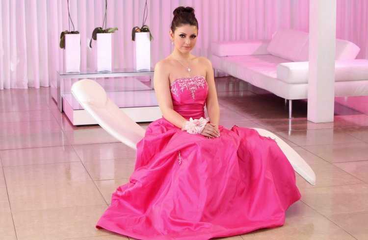 Bryoni Kate Williams фото