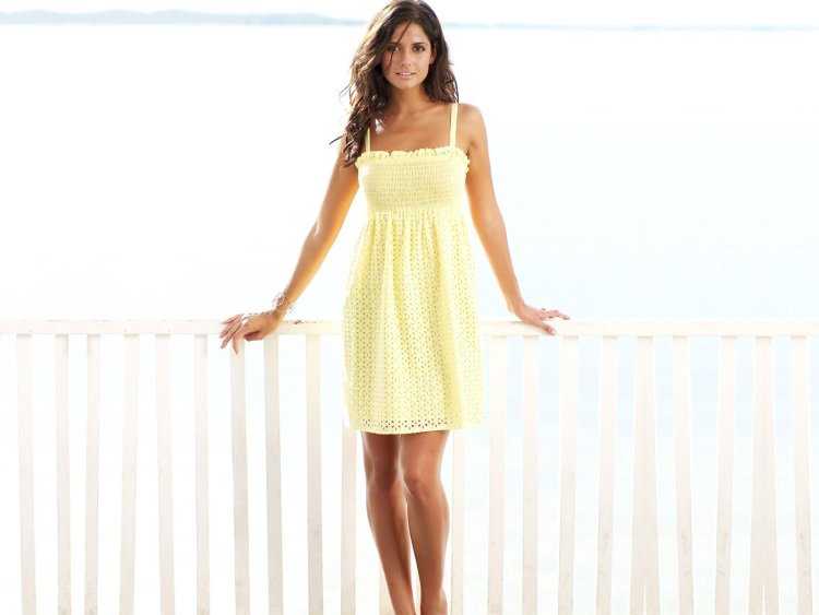 Фотосессия Карла оссо в желтом платье