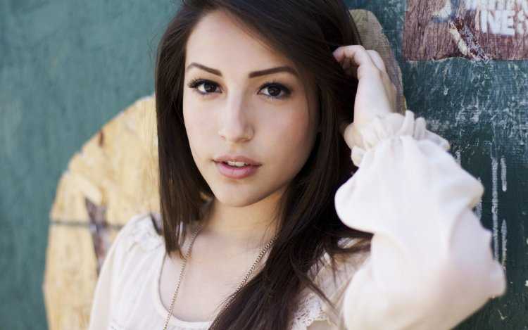 Кареглазые девочки 14 лет