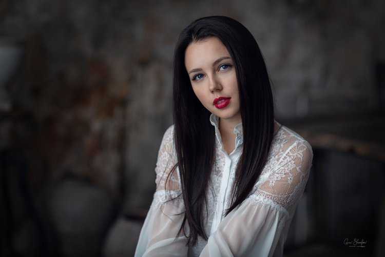 Анна Шувалова