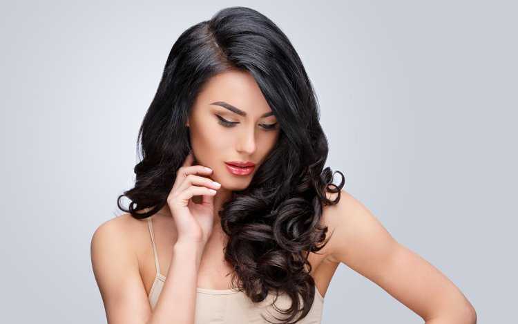 Брюнетки женские укладки