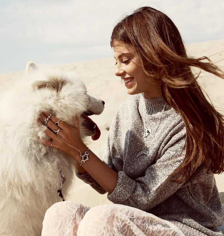 Девушка с собакой Эстетика