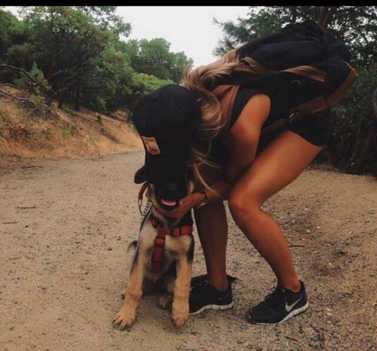 Милана Хуцистова