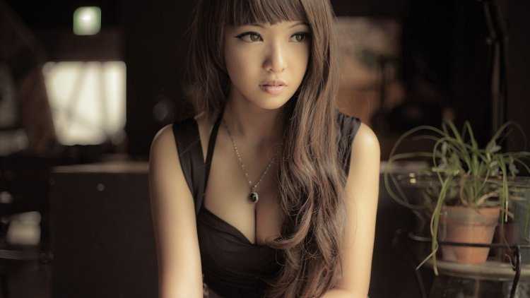 Азиатские девушки