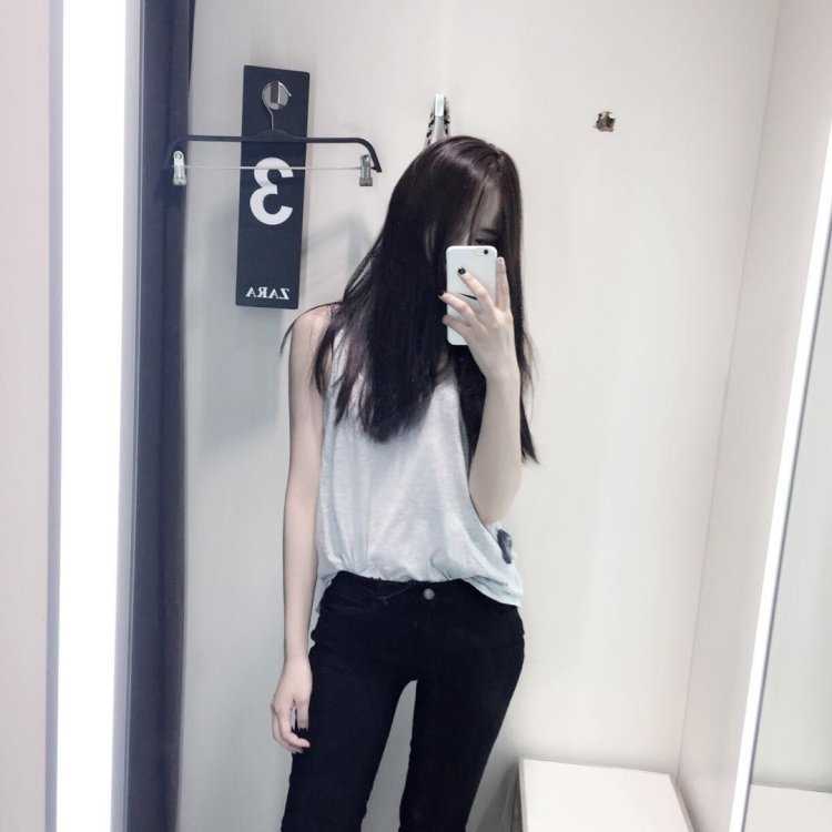 Кореянки с длинными волосами без лица