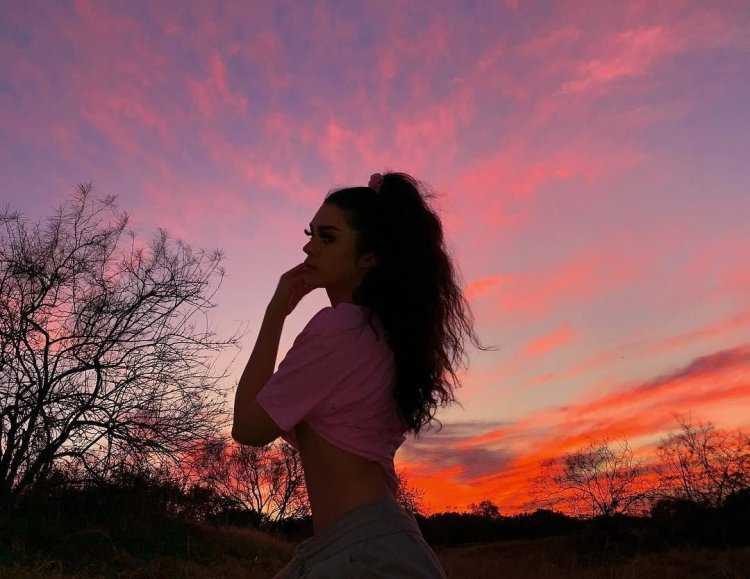 Позы для фотосессии на закате