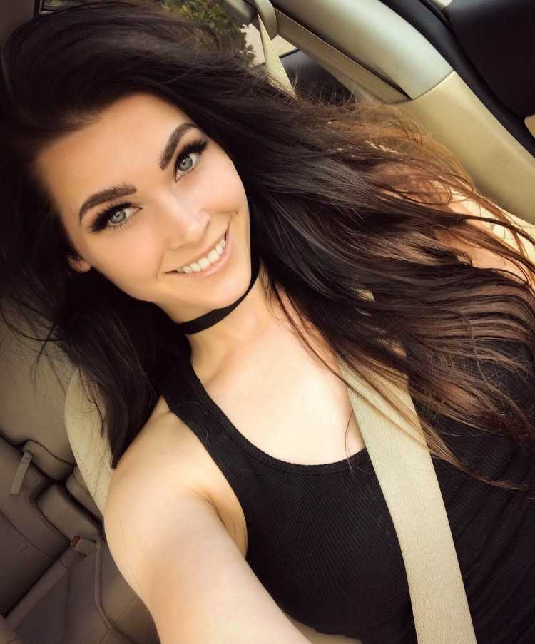Niece Waidhofer