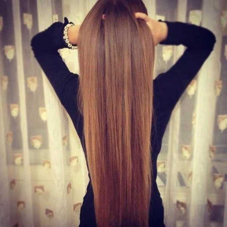 Длинные волосы со спины