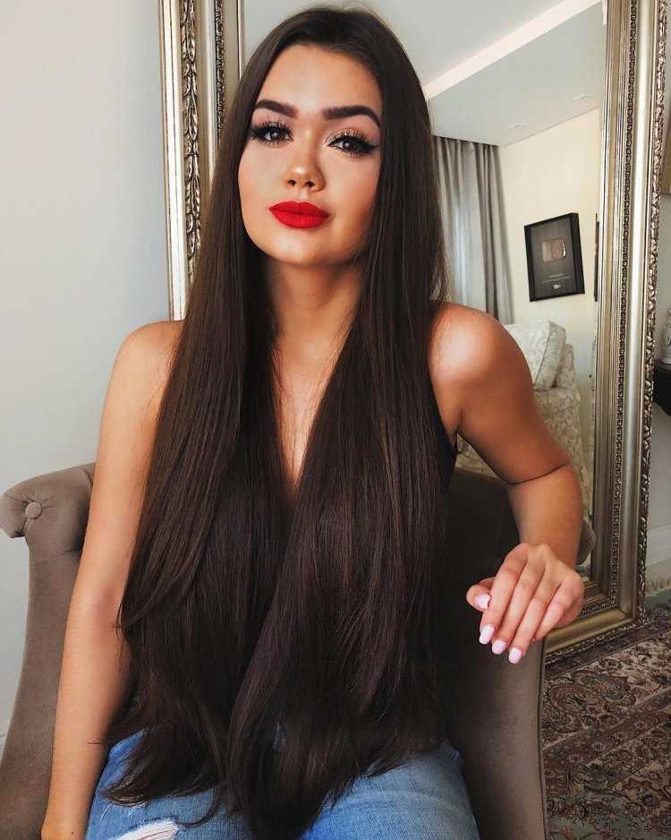 Шикарные прямые волосы