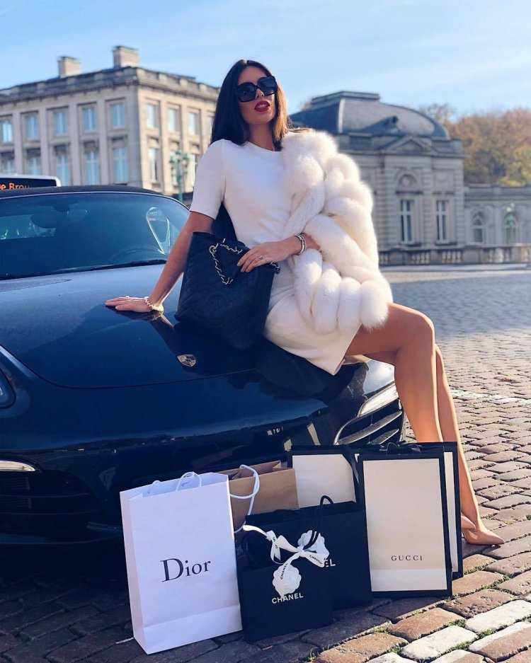 Красивые богатые девушки