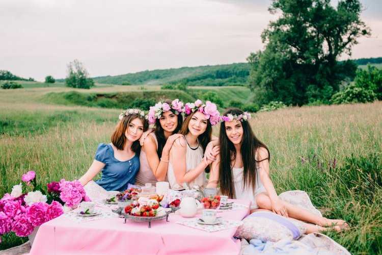 Девичник на природе
