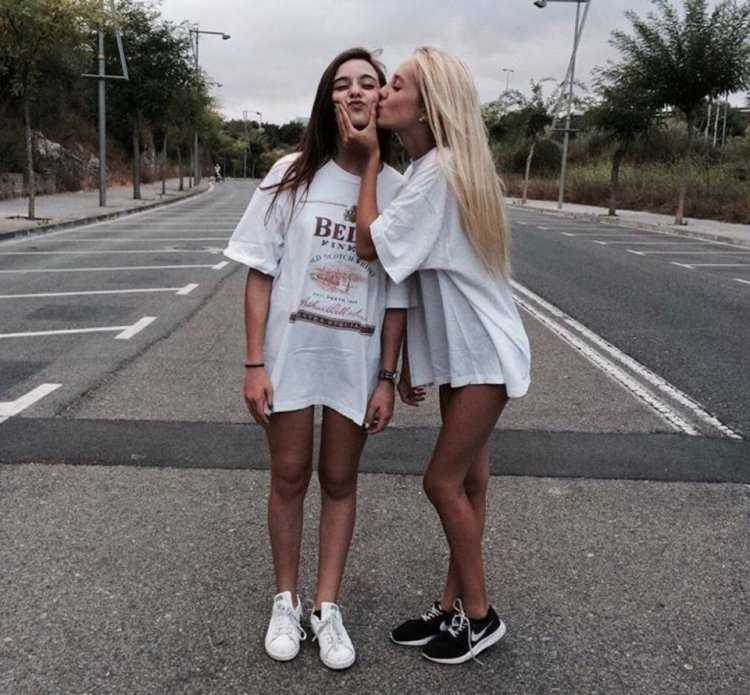 Топовые подруги