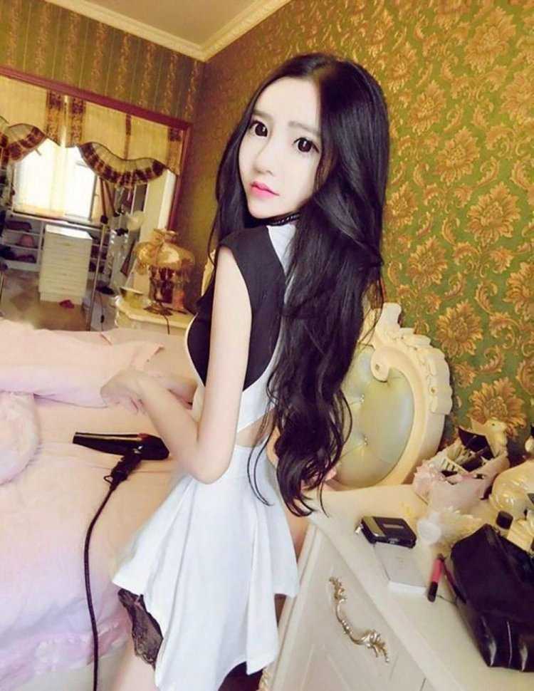 Да Цзинь блогерша