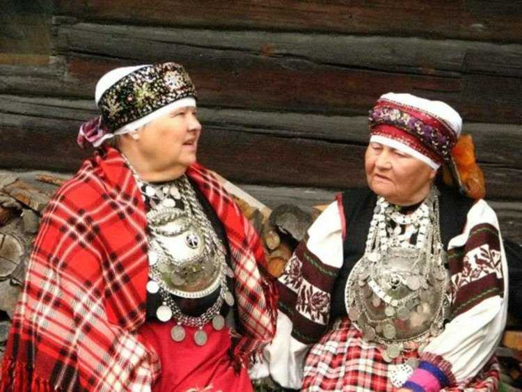 Национальный костюм Эстонии