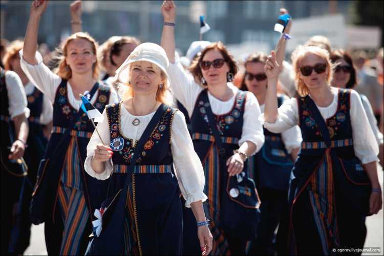 День Пяртеля в Эстонии