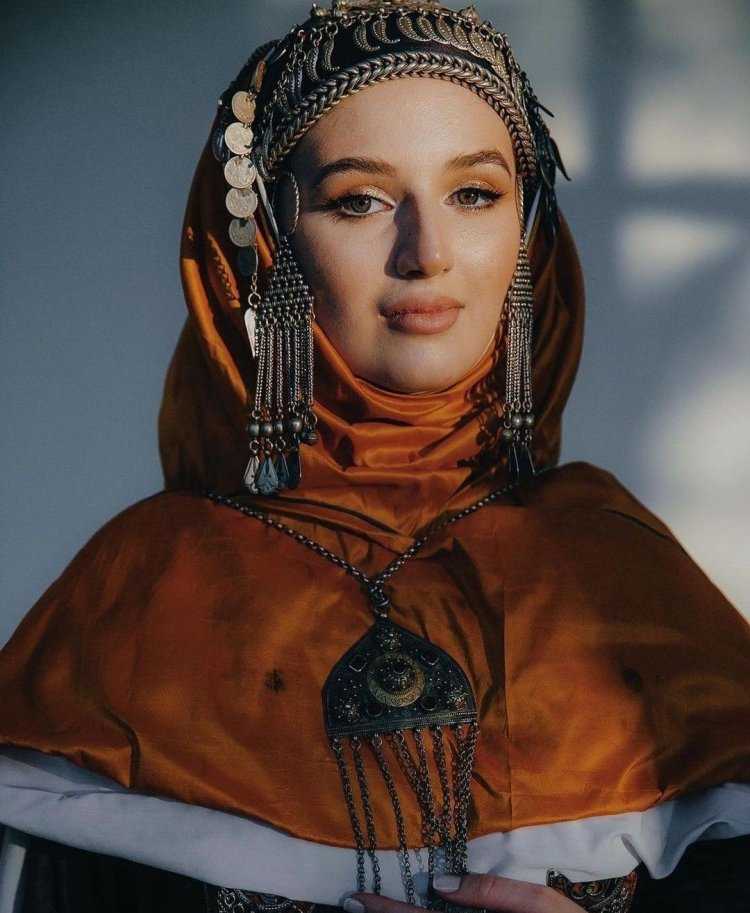 Лачка Национальность