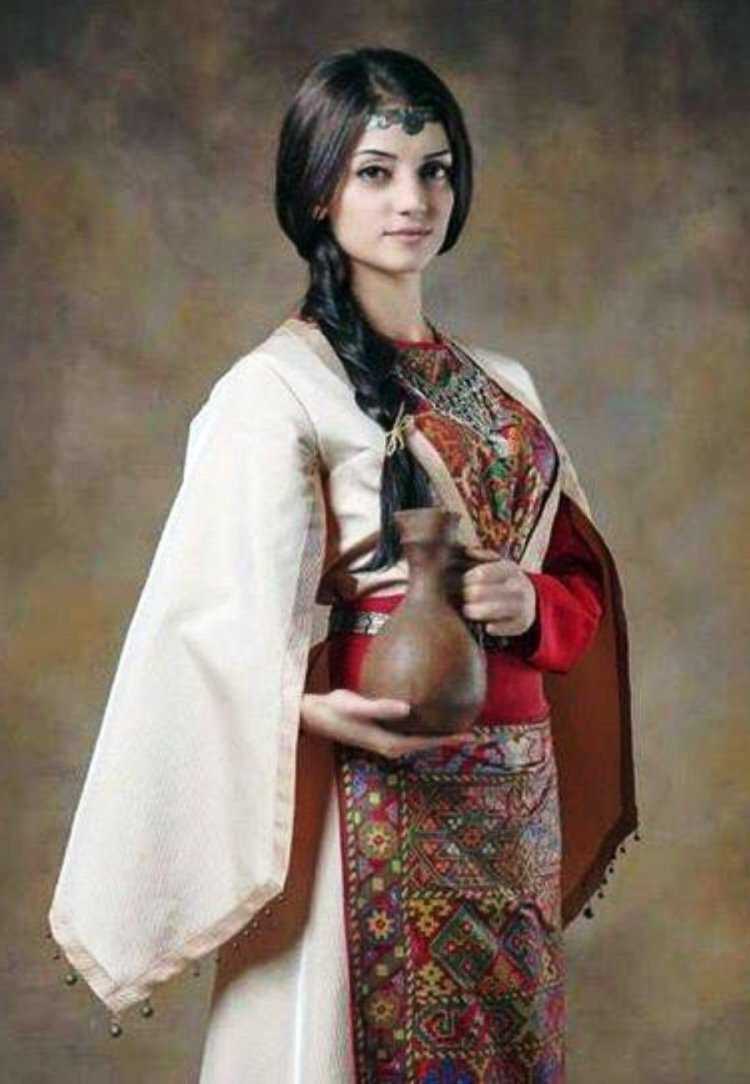 Минтана армянский национальный костюм