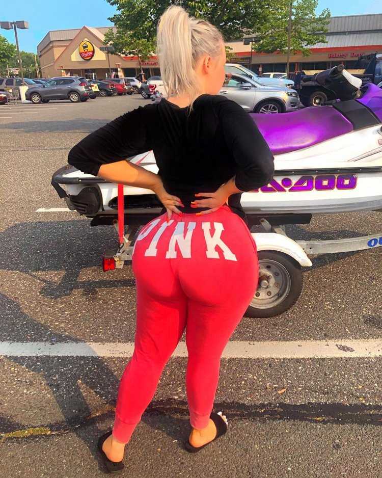 Конкурентка Ким Кардашьян